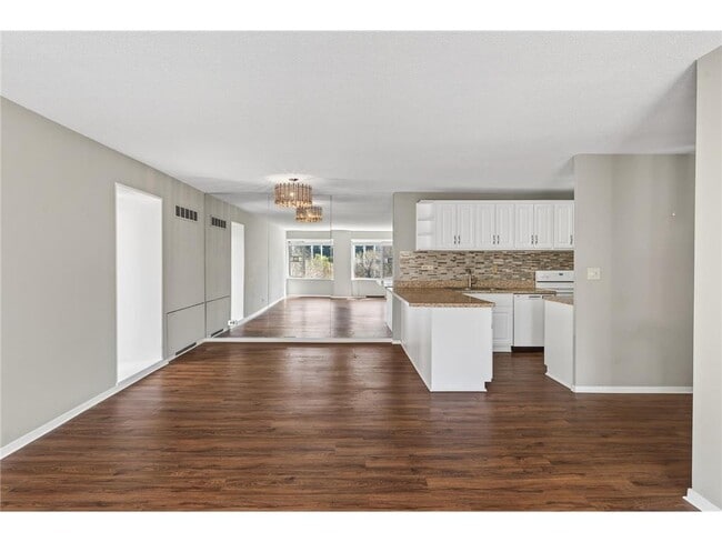 Photo - 19 S 1st St Unidad B407