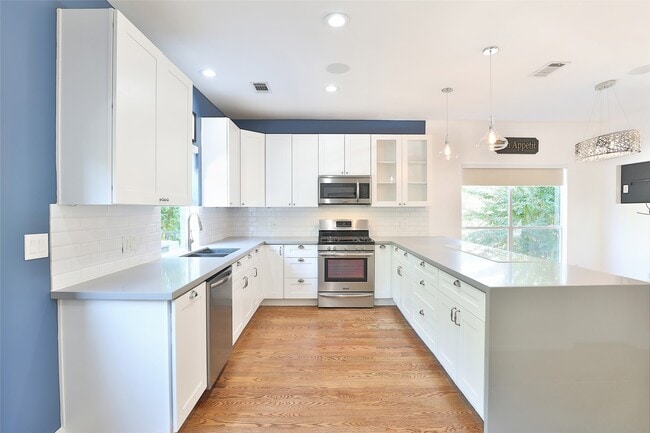 Photo - 1743 French Village Dr