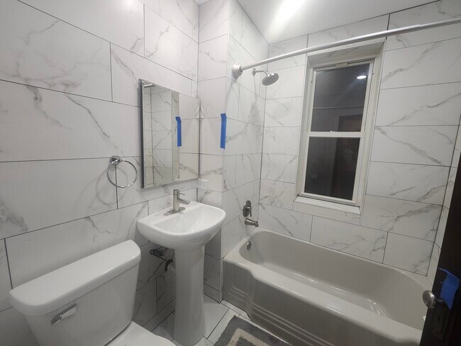 Photo - 10954 S Vernon Ave Unit 1