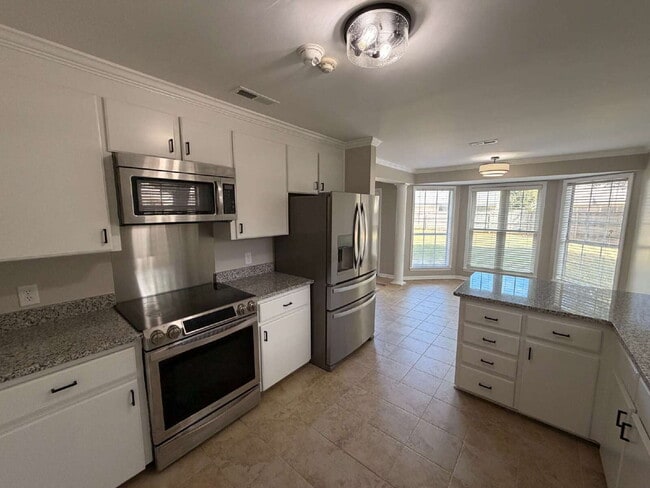 Available for rent in Chapelwood Subdivision-** MOVE-IN SPECIAL - $500 OFF OF FIRST MONTH'S RENT! **