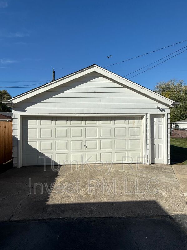 Photo - 17842 Park Ave