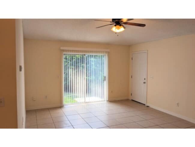 Photo - 1/2 off 1st Month's Rent! Indian Trails Duplex Available March.