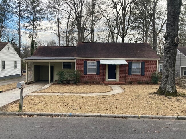 Building Photo - 2/2 House with Bonus in Summerville Park $1,195