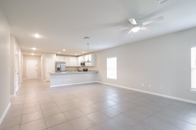 Photo - 1201 Croydon Cir