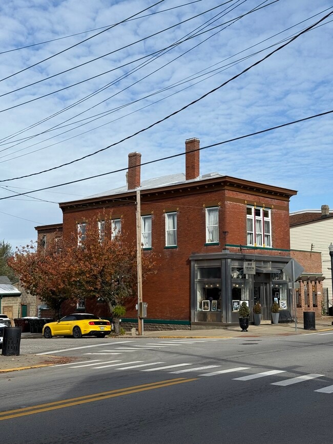 Photo - 401 Fairfield Ave Unit 4