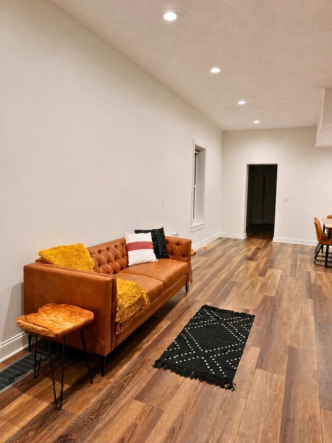 65 E Russell St Unit SI ID1601758P
