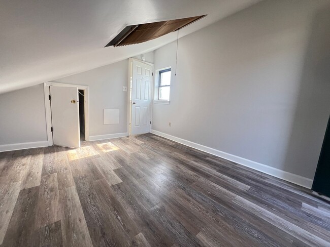 Photo - 1010 Liverpool St Apartment Unit #3