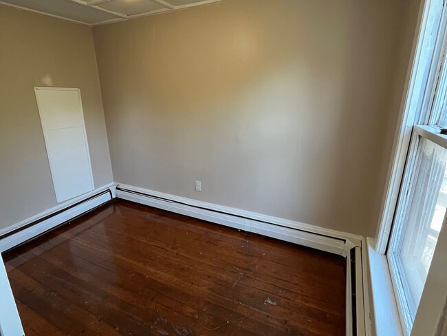 Photo - 77 North St Unit 3