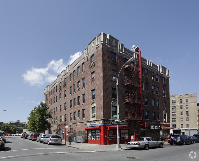 Primary Photo - 335 S 2nd St Apartments