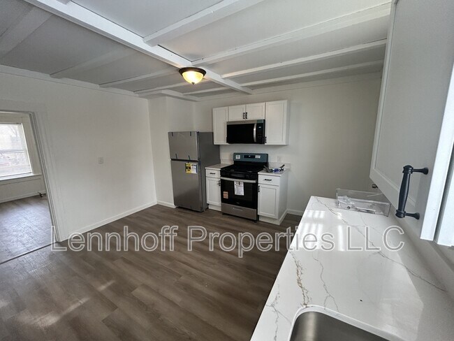 Photo - 27 Hilton St