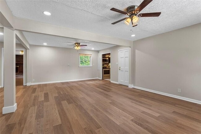 Photo - 3769 Amber Rd NW