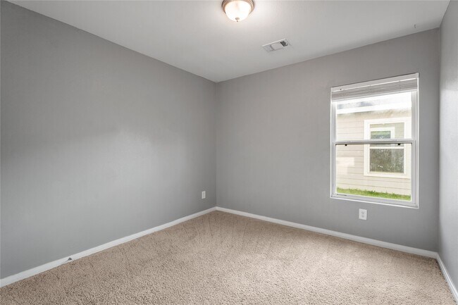 Photo - 15638 Del Norte Dr
