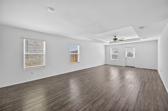 Photo - 4417 Benham Dr
