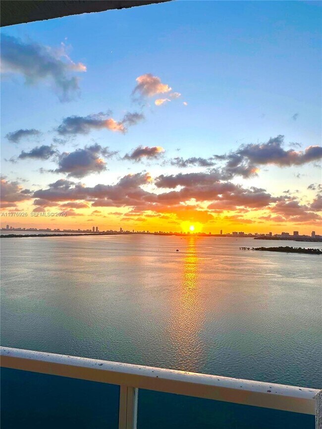 Photo - 700 NE 25th St Unit 1503