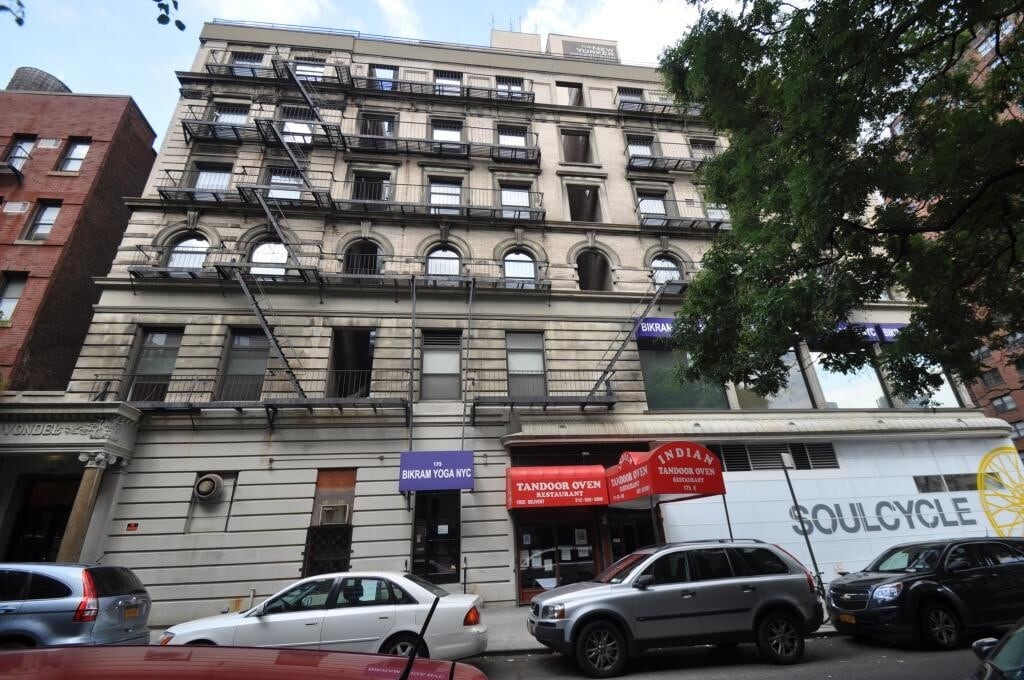 Photo - 171 E 83rd St Apartment Unit #5B