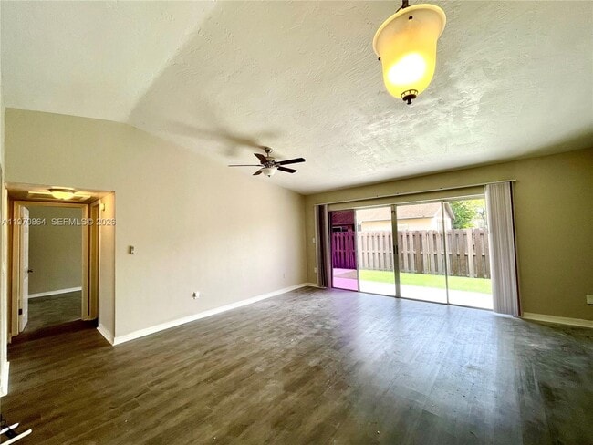 Photo - 11315 SW 123rd Ave