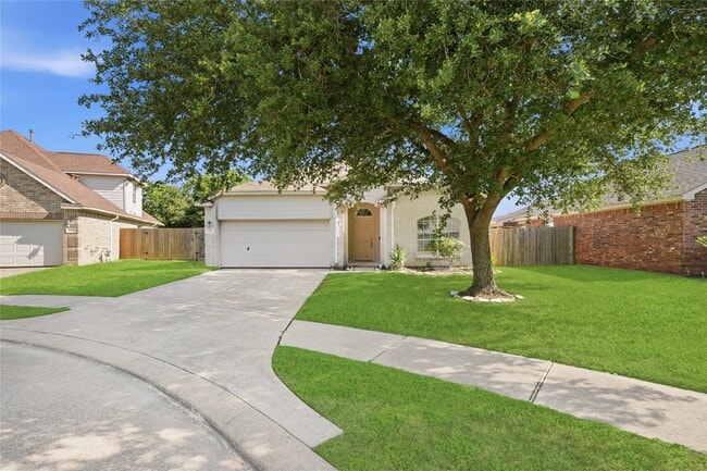 Photo - 1707 E Highlands Crossing