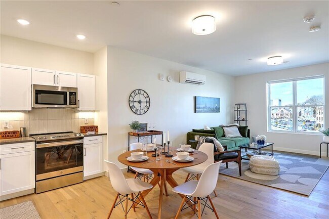 Photo - 125 Wickenden St Unit 503