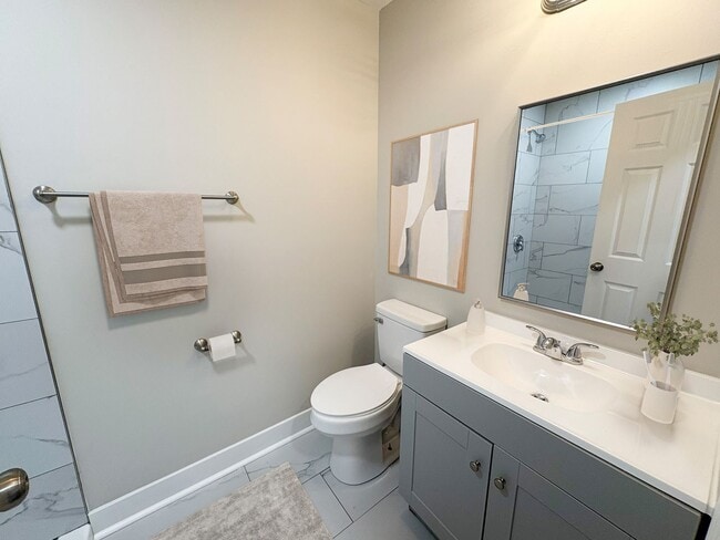 Lakeside Studio Apartments
