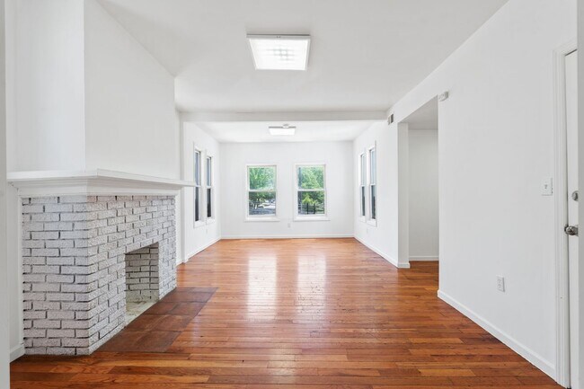 Photo - 1043 Hunterdon St Unit #2