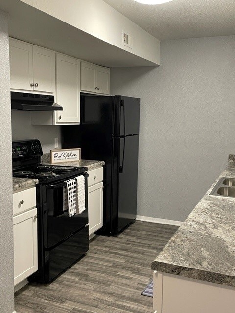 Kitchen-Renovated - Legacy Pointe Apartments