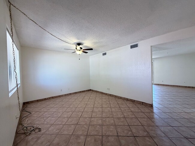 Photo - 131 Colombo Ave