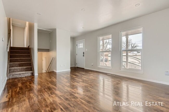 Photo - 1305 Wynkoop Dr