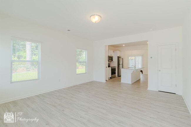 Photo - 151 Crescent Wy