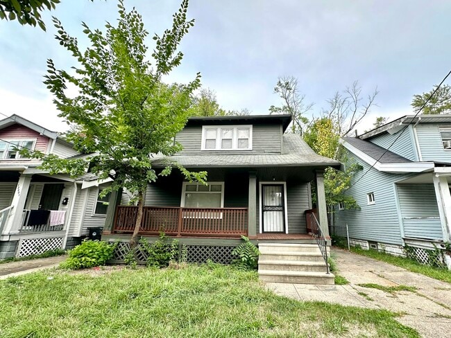 Photo - 12805 Watterson Ave