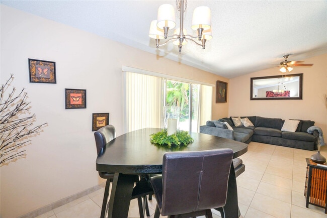 Photo - 18813 Cloud Lake Cir