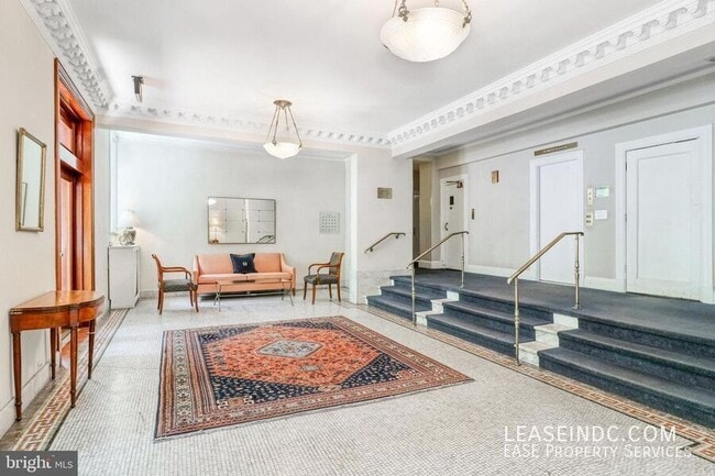 Photo - 1901 Columbia Rd NW Unit #301