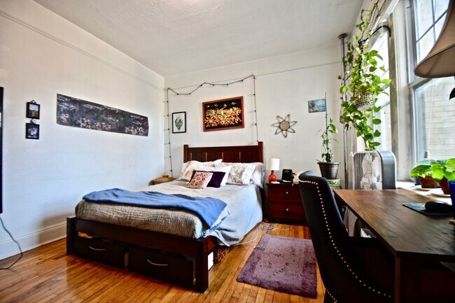 Photo - 1691 Commonwealth Ave Unit 22