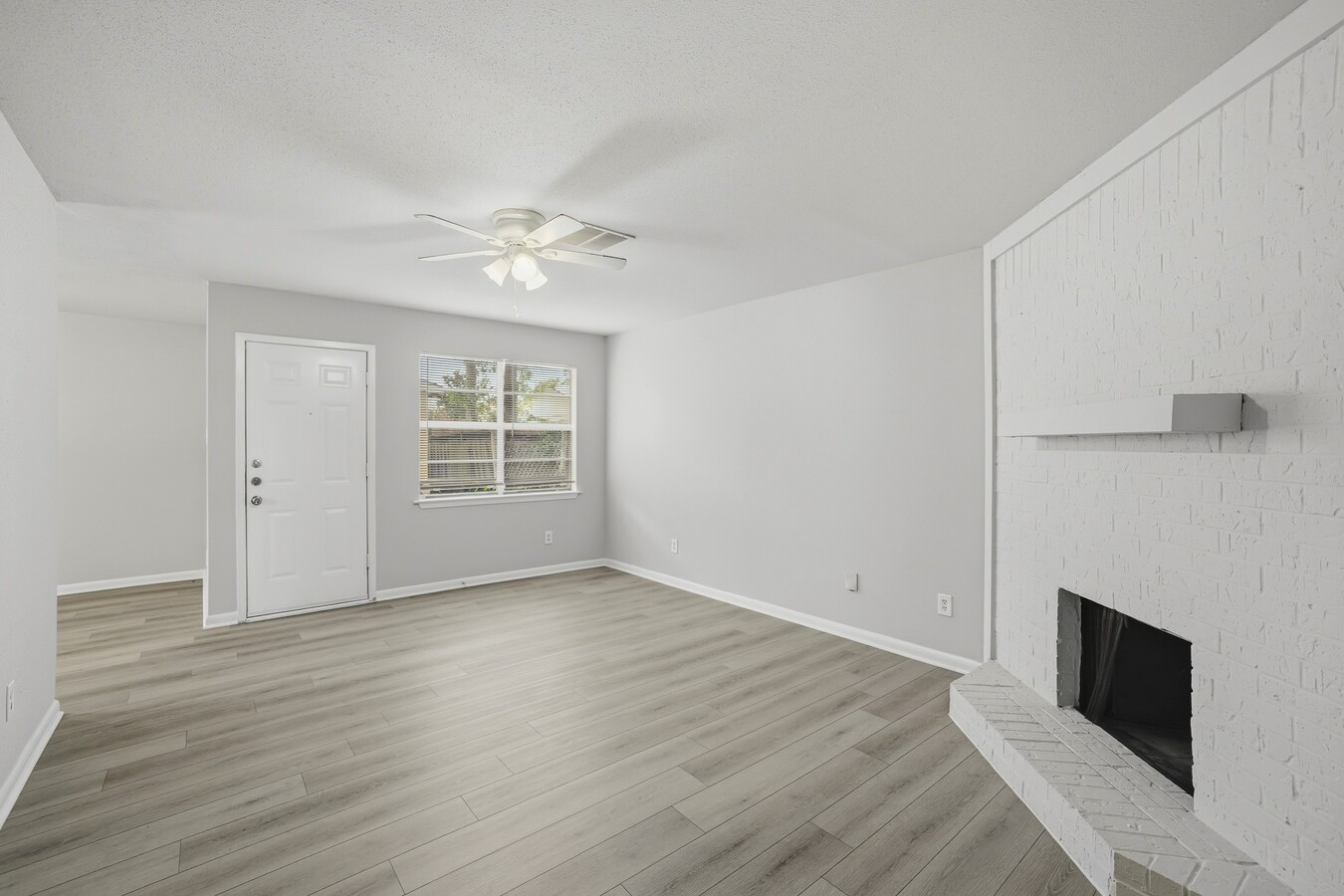 Photo - 9036 Kerrwood Ln