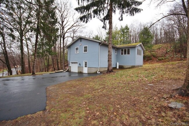 Photo - 1432 E Mombasha Rd