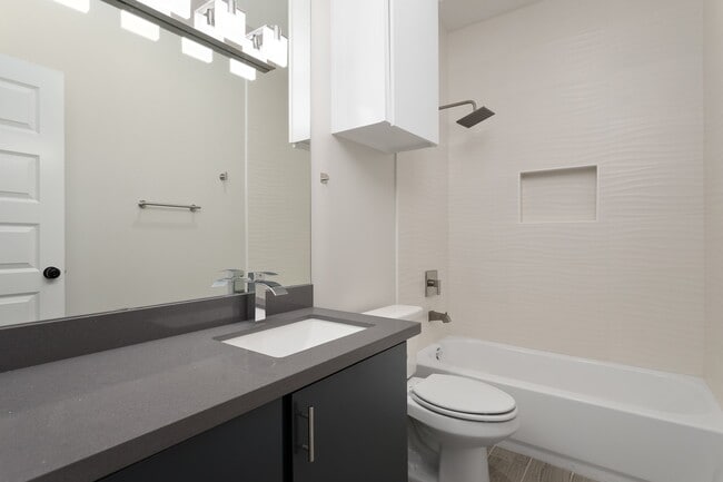 Photo - 313 E Moore Rd