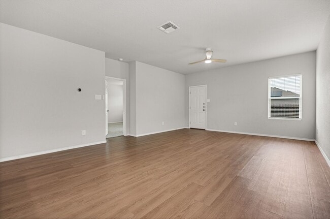 Photo - Charming 4-Bedroom Home in Elmendorf!