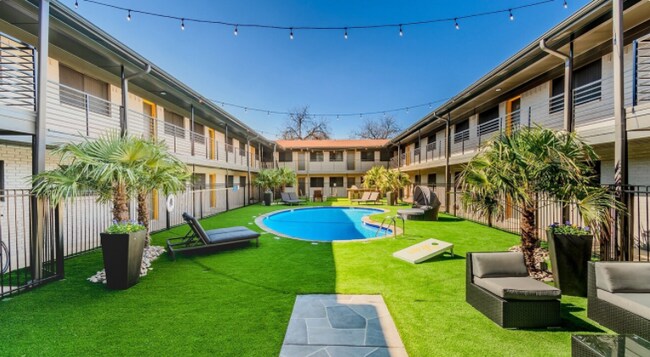 Photo - 412 Summit Ave