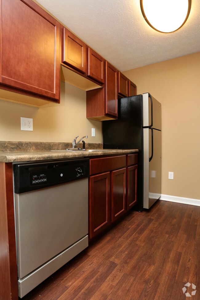 Country Club Estates Apartments For Rent in Erlanger, KY