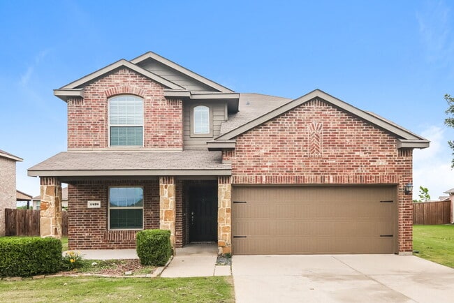 Building Photo - 1420 N Houston St