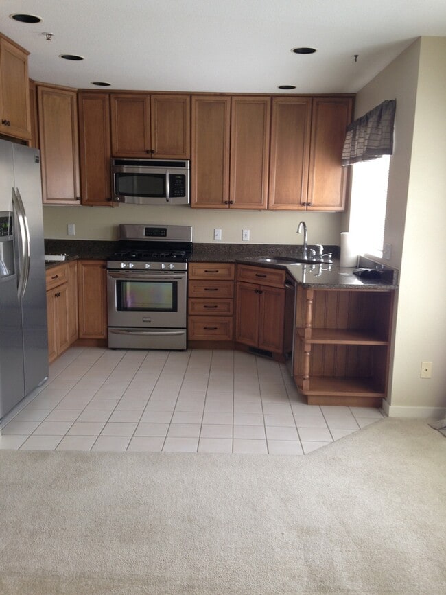 Photo - 3B/2.5B Boulder Townhome Close to Campus Available 8/1