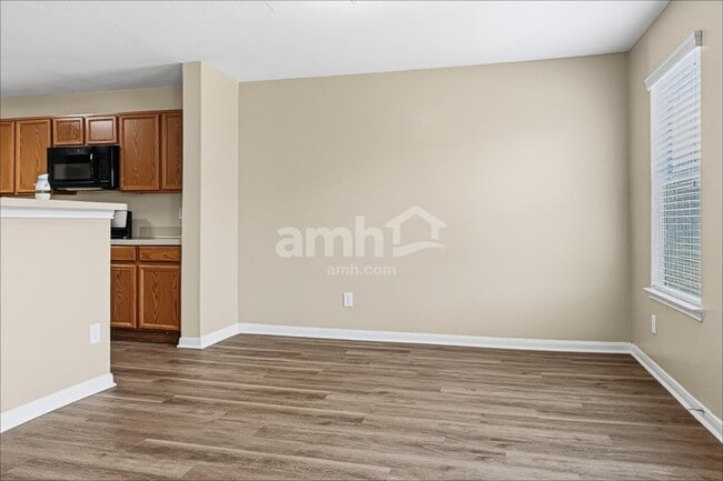 Photo - 16311 Hayesford Ln