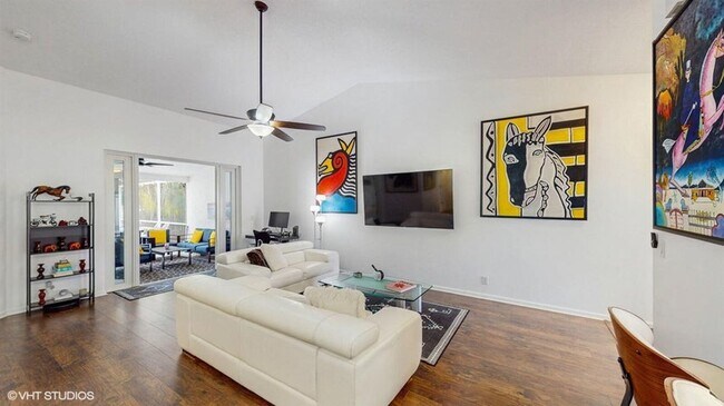 Photo - 2690 Linkside Dr