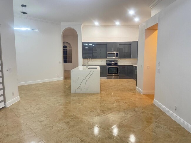 Photo - 8252 NW 44th St