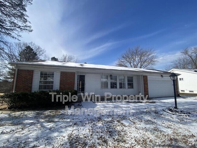 Building Photo - 14655 Fox Manor Dr Rental