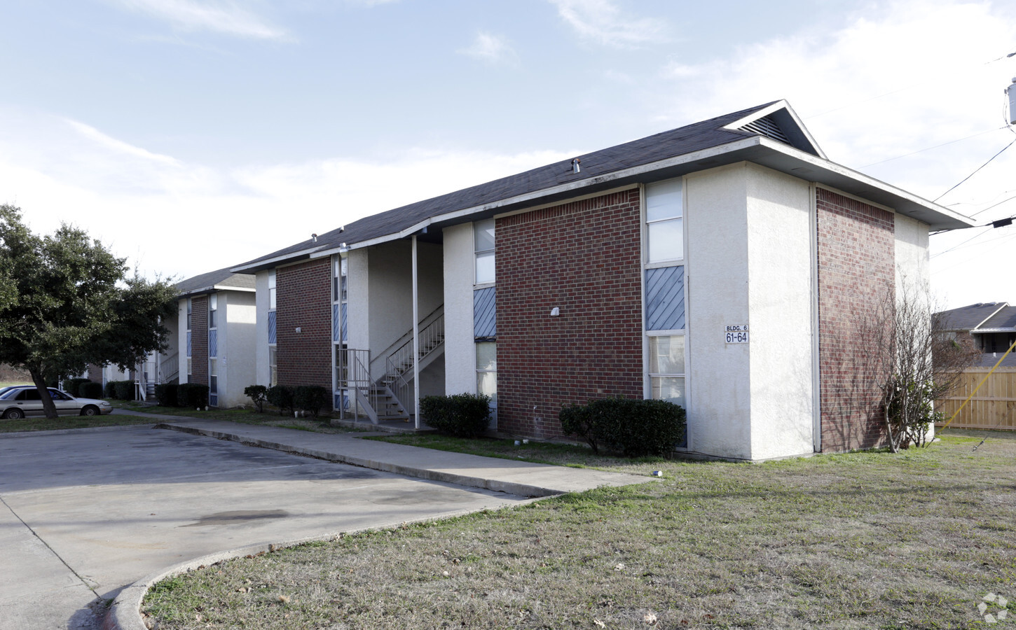 Hickory Hill Apartments - Hickory Hill Apartments