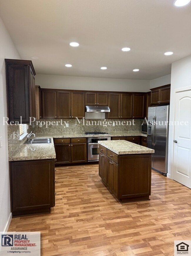 Photo - 13933 SW Walnut Creek Way