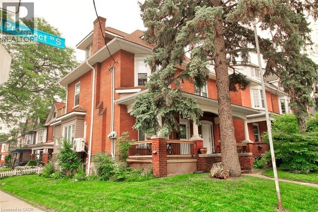 Photo - 189 Prospect St S