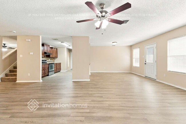 1537 Englewood Dr