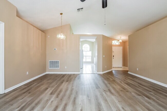 Photo - 1688 Golfside Village Ct