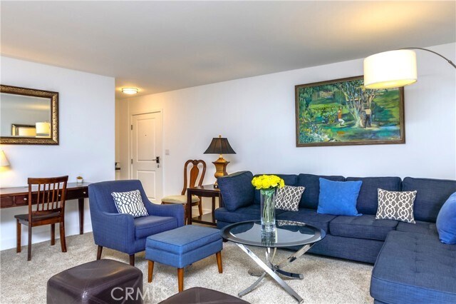Building Photo - 10982 Roebling Ave Unit 340 Rental